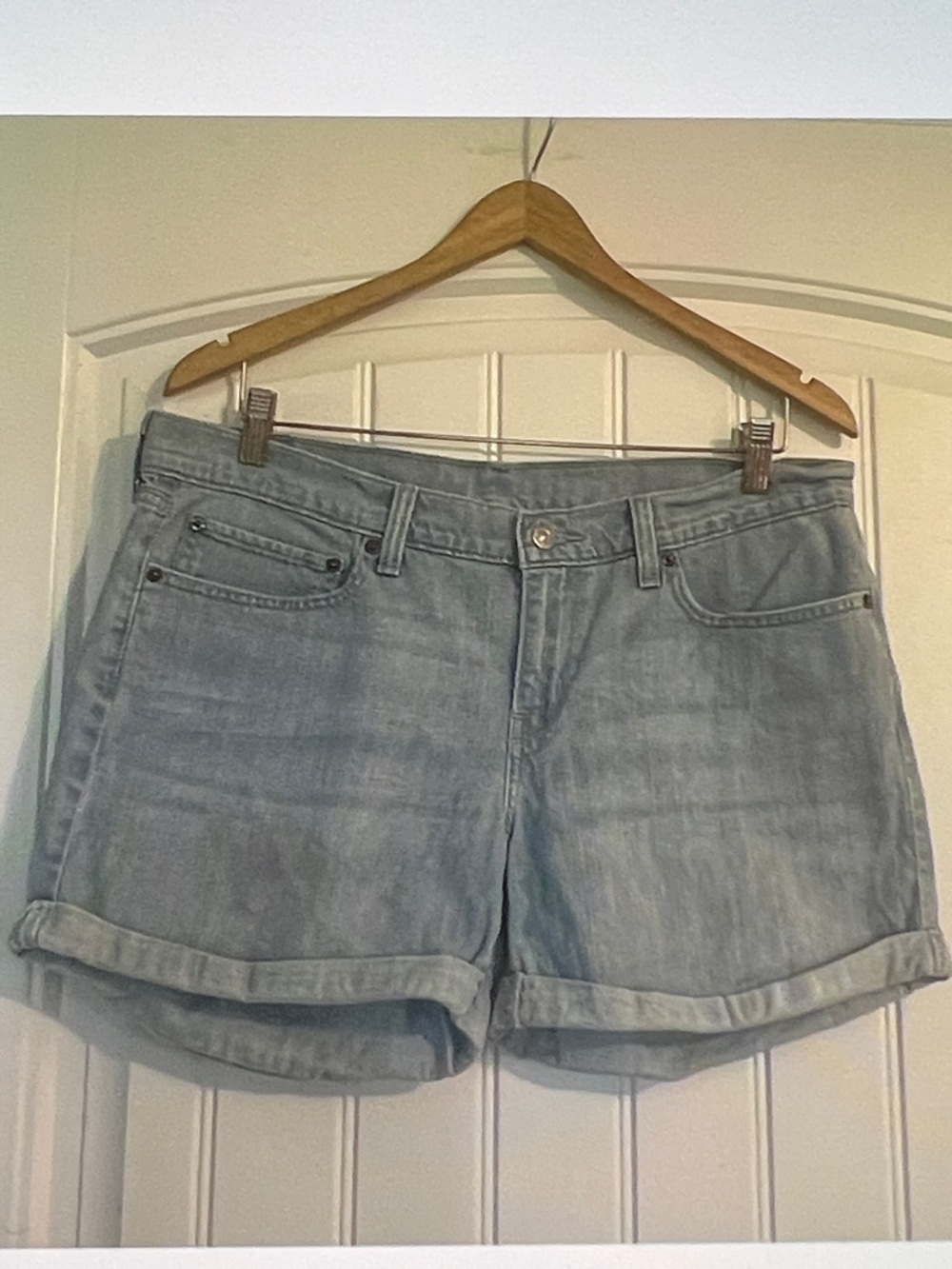 Levis Jean Stretch Shorts